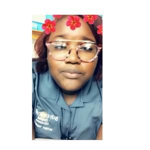 Meet your Posher, Dolores